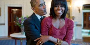 28-romantic-photos-of-michelle-and-barack-obama
